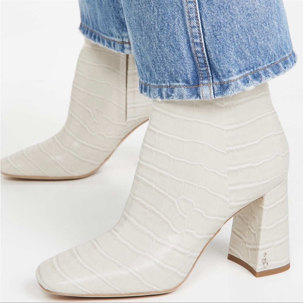 Sam Edelman Codie Bootie Ivory